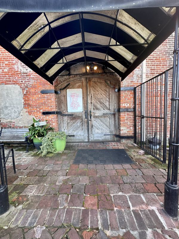 The entrance of The Biscuit when it was the Biscuit Company, a restaurant in Vicksburg.