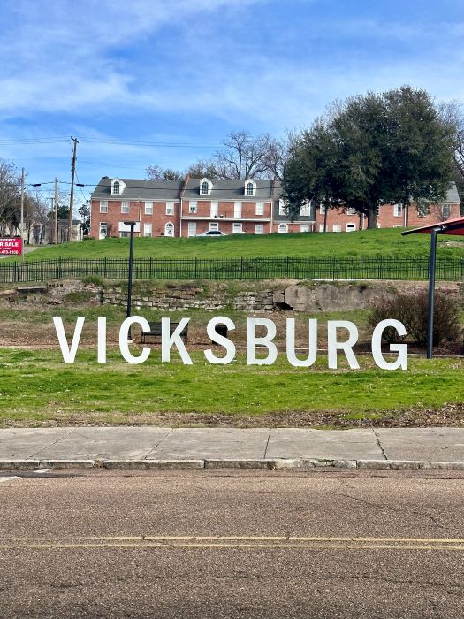 Vicksbyrg letters, large for selfies in downtown in a lot in Vicksburg.