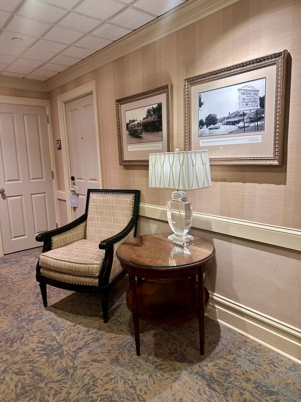 The guest room floor lobby sitting area at the Chestnut Hill Hotel Philadelphia.