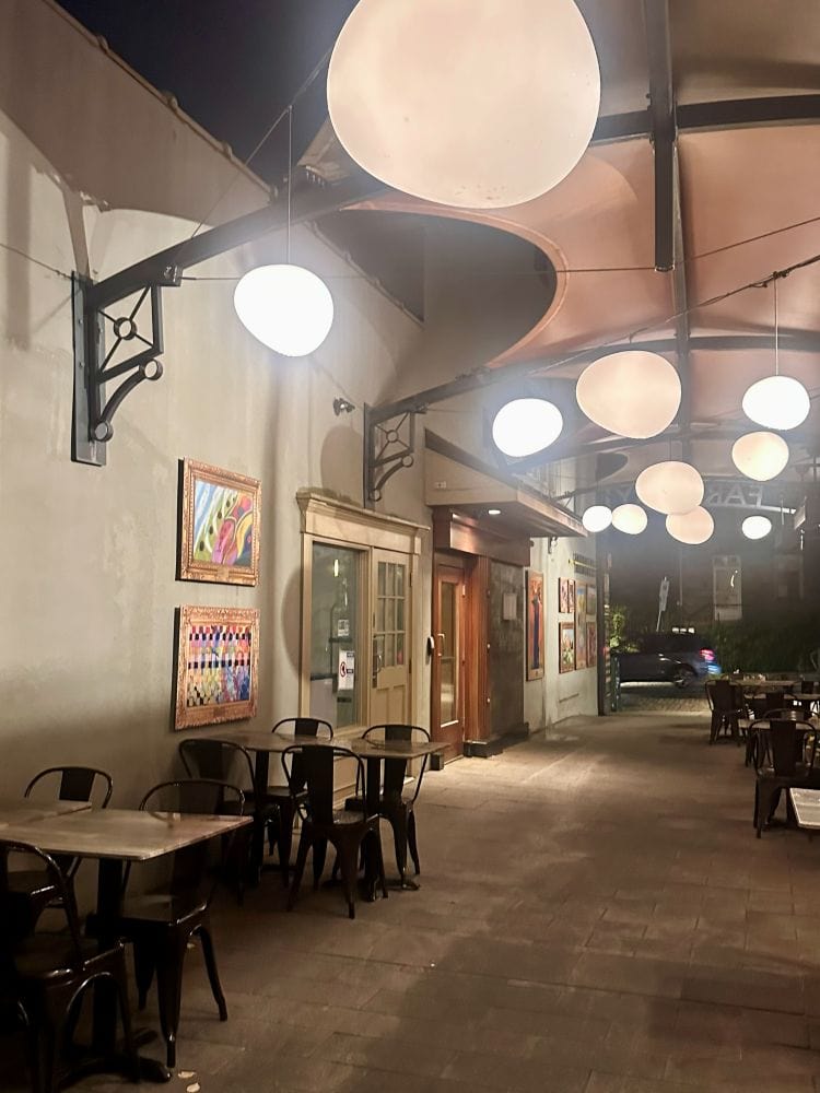 Market at the Fareway, the courtyard between the building at the Chestnut Hill Hotel Philadelphia.