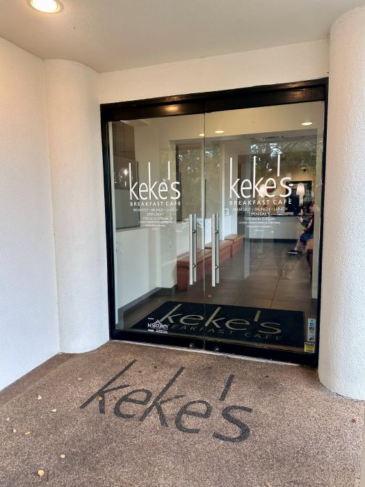 The Entrance to Keke's in Winter Park Florida.